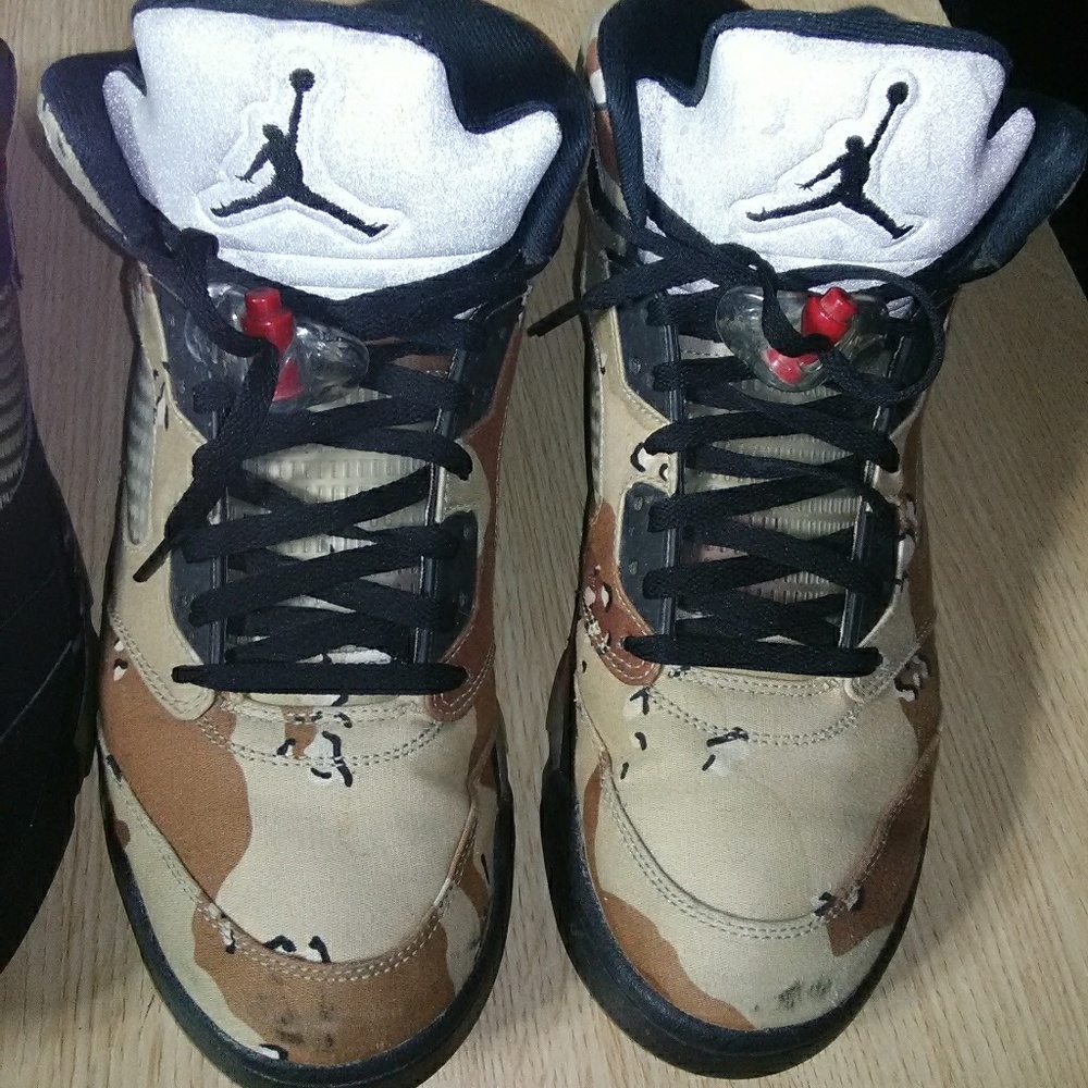 Supreme 5s